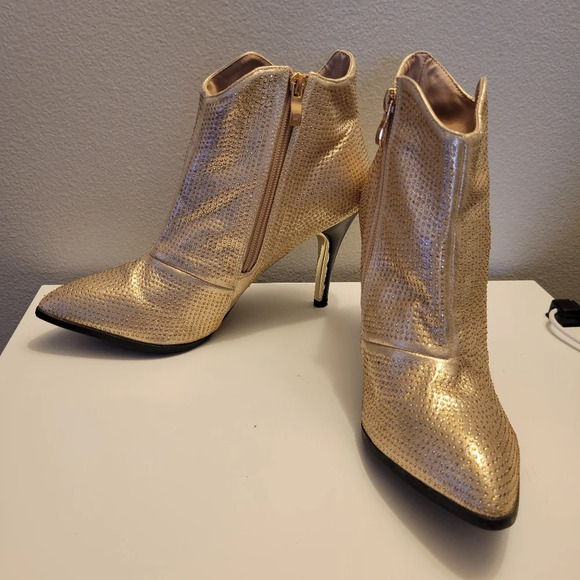 Nordstrom Lady Couture Lucky Rhinestone Metallic Stiletto Bootie - Picture 3 of 11